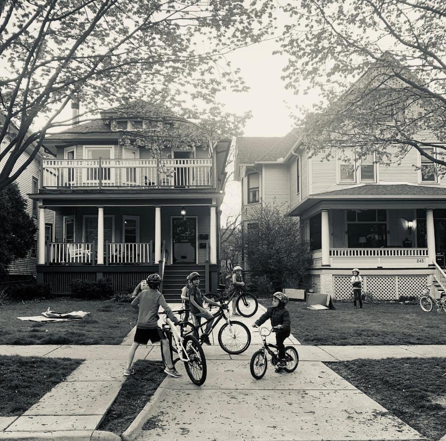 דירות Oak Park Beauties - Tree Lined Streets - Walkable מראה חיצוני תמונה
